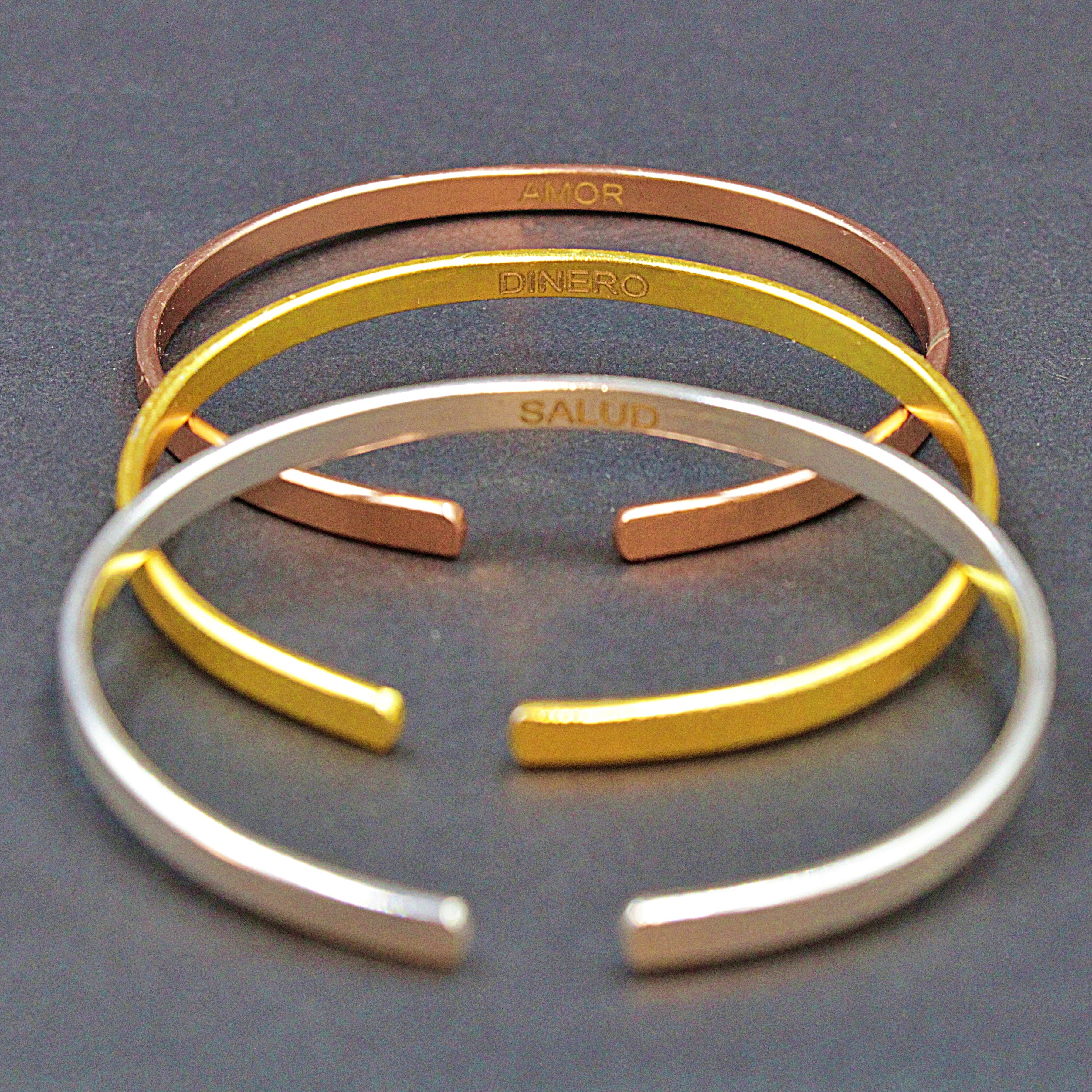 Set of LOVE MONEY HEALTH bracelets plated in gold and silver-3